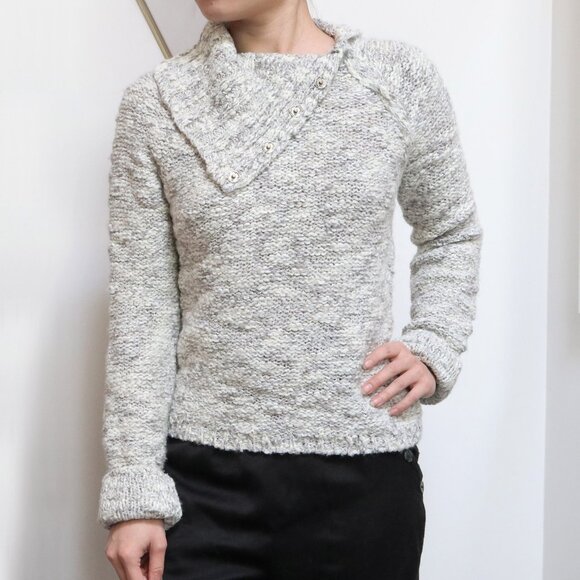 Y2K Cloud Grey/Ivory Marl Knit Sweater w/ Asymmetric Side Button Detail, Fitted - Picture 2 of 8